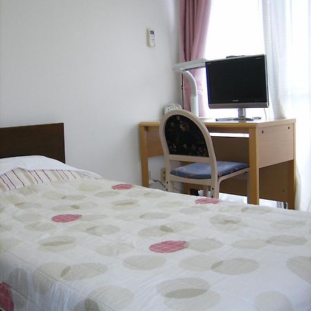 Business Inn Grandeur פוצ'ו מראה חיצוני תמונה