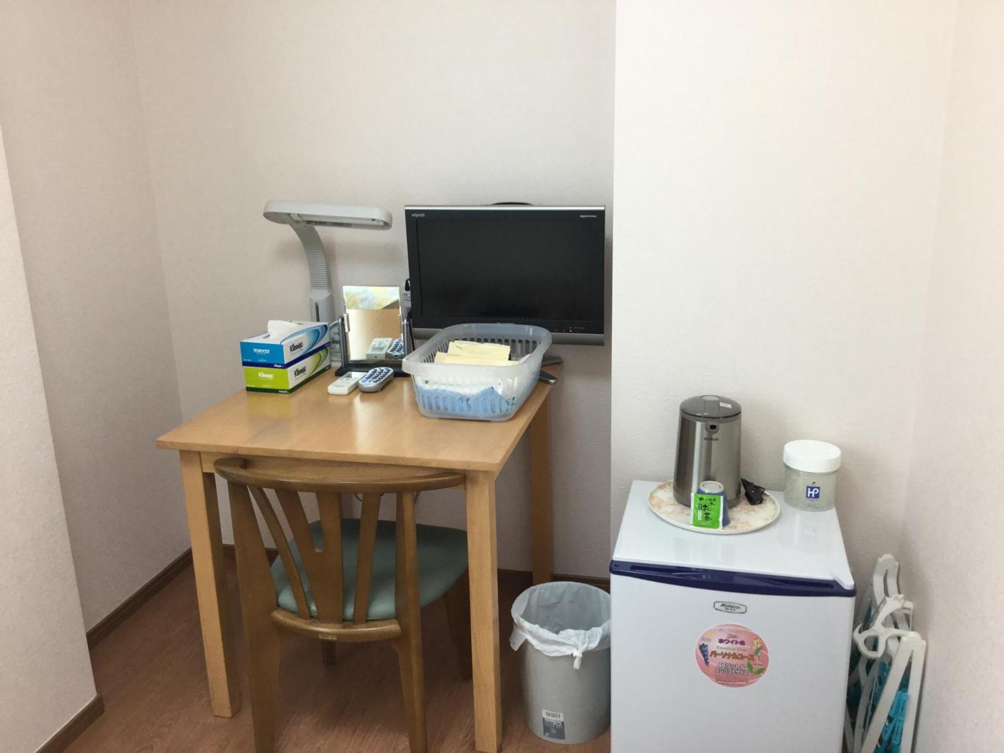 Business Inn Grandeur פוצ'ו חדר תמונה