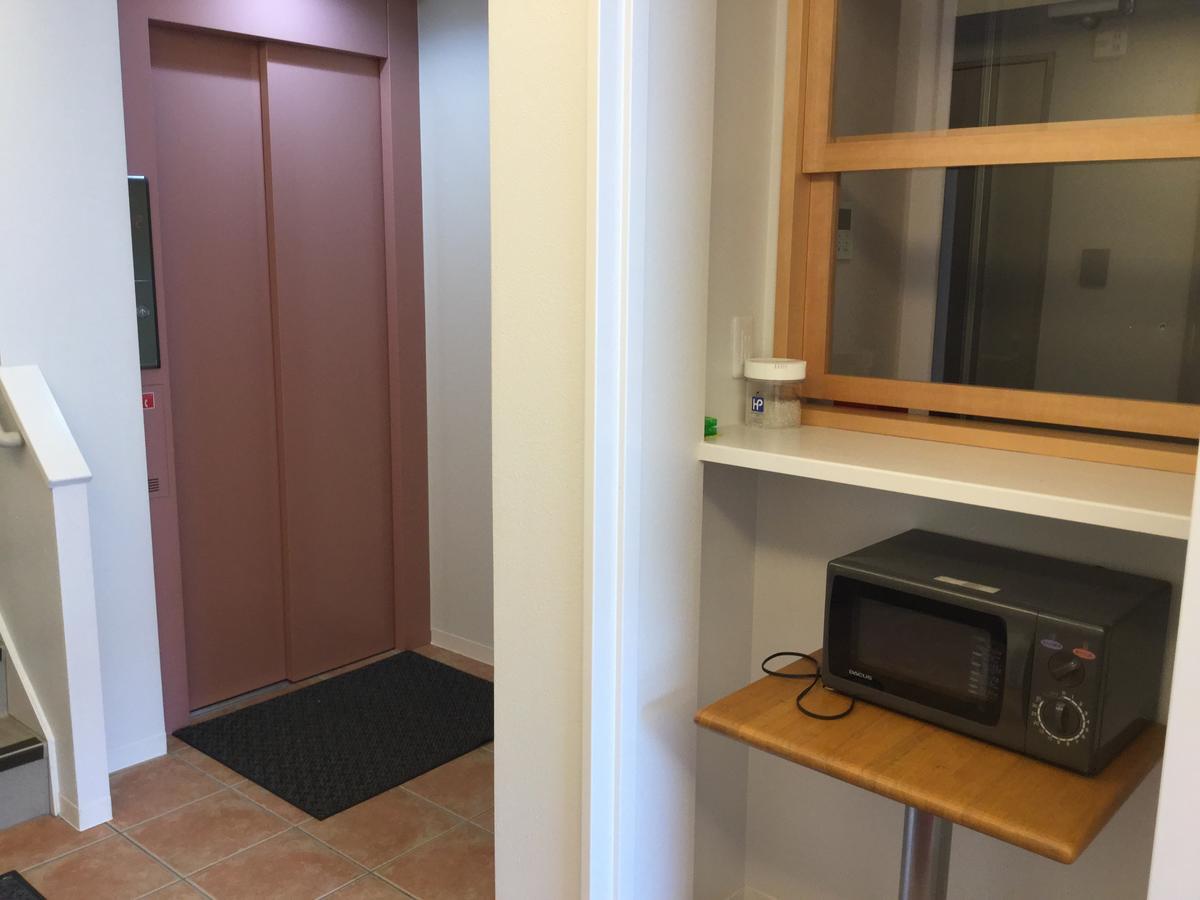 Business Inn Grandeur פוצ'ו מראה חיצוני תמונה
