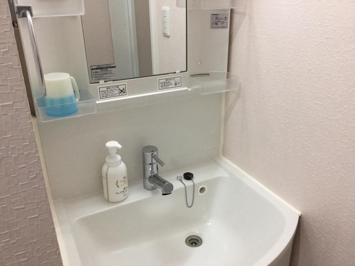 Business Inn Grandeur פוצ'ו מראה חיצוני תמונה