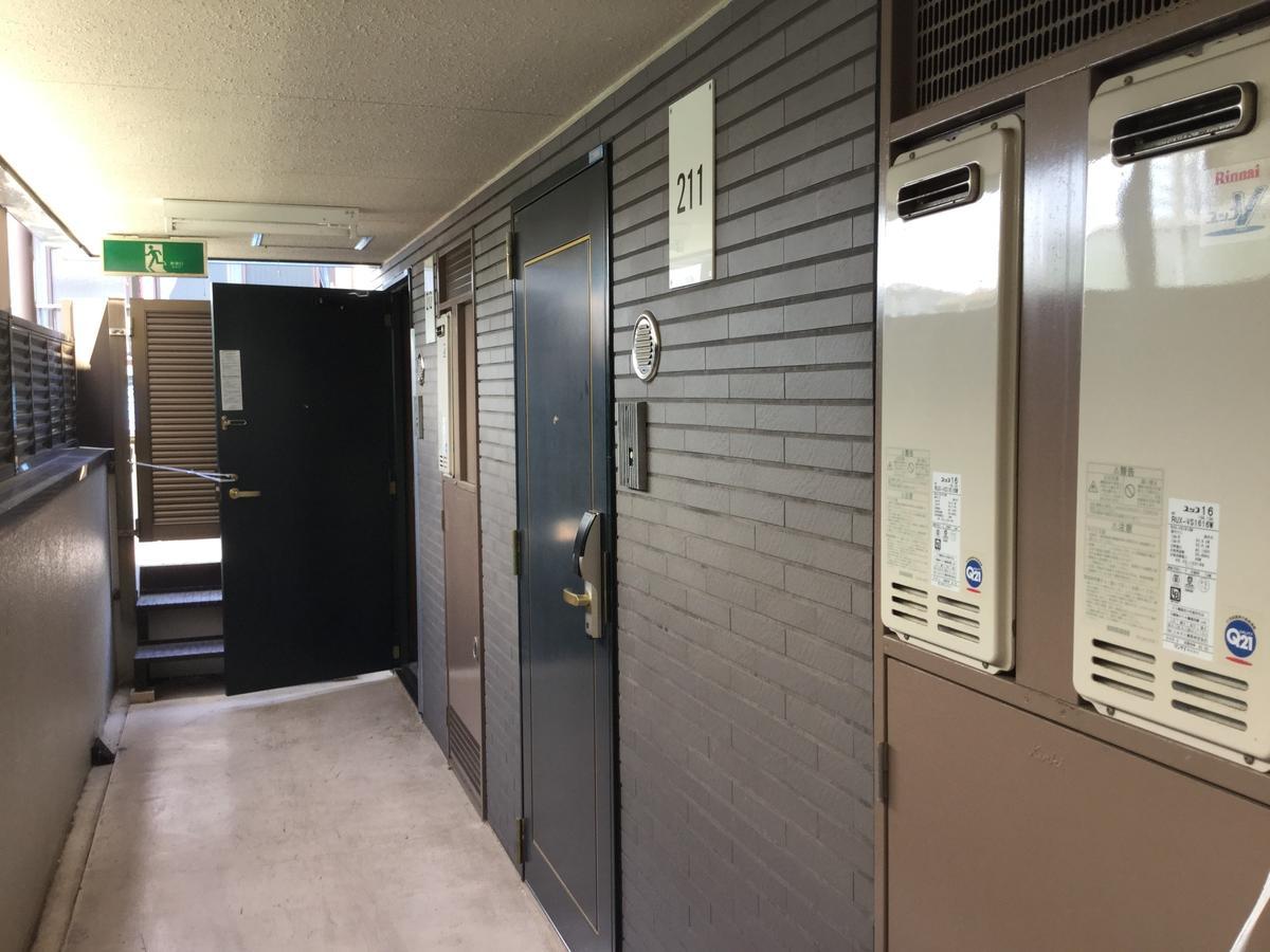 Business Inn Grandeur פוצ'ו מראה חיצוני תמונה