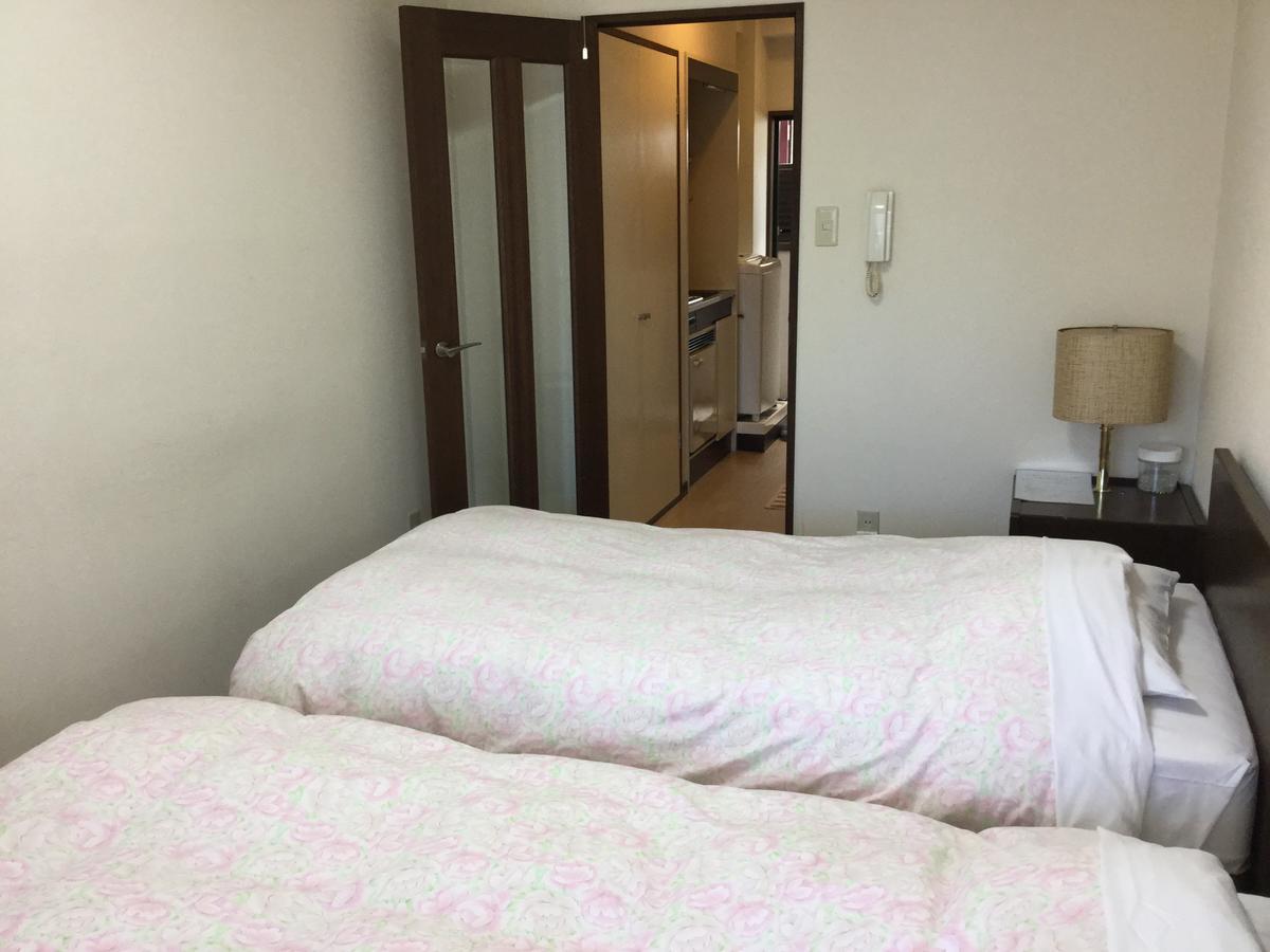Business Inn Grandeur פוצ'ו מראה חיצוני תמונה